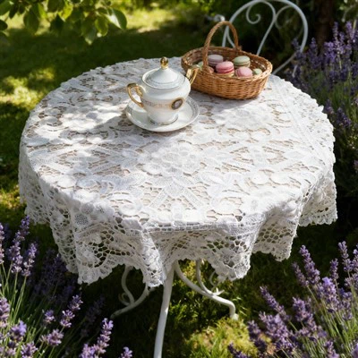 מפת שולחן תחרה רקומה לבנה